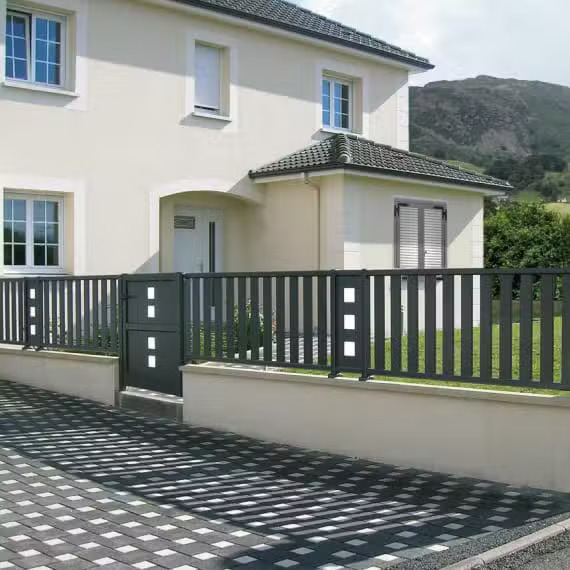 Clôture jardin maison