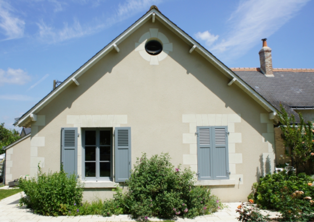 Volet battant Linconyl bleu façade