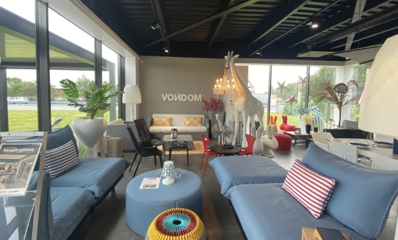 Mobilier Agence Stores Nantais